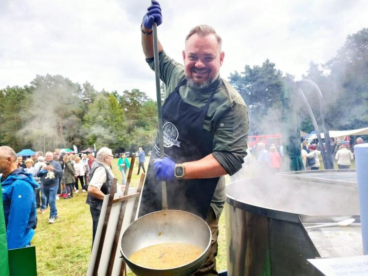 Zupa&#x20;grzybowa&#x20;była&#x20;hitem&#x20;wydarzenia&#x2c;&#x20;fot&#x2e;&#x20;E&#x2e;&#x20;Nowicka